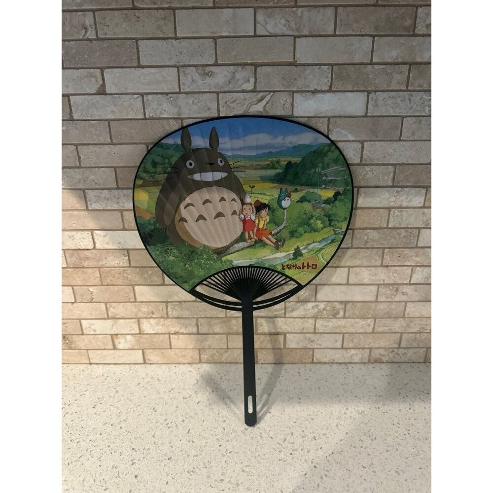 My Neighborโ Totoro poly fan